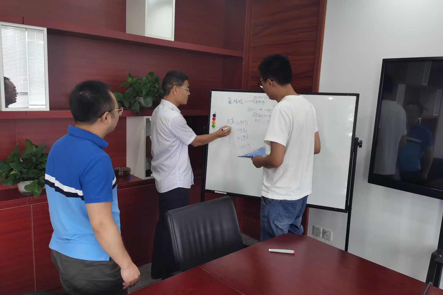 169257941453688513Sx.jpg 169257941453688513Sx.jpg