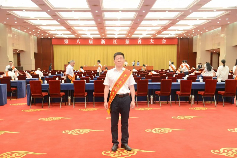 1758098651907693Hkzp.jpg 63647a303c6e1ed5372ca2419fecfe67.jpg